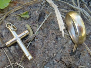 Lost Wedding Ring and Gold Cross Willis, Texas