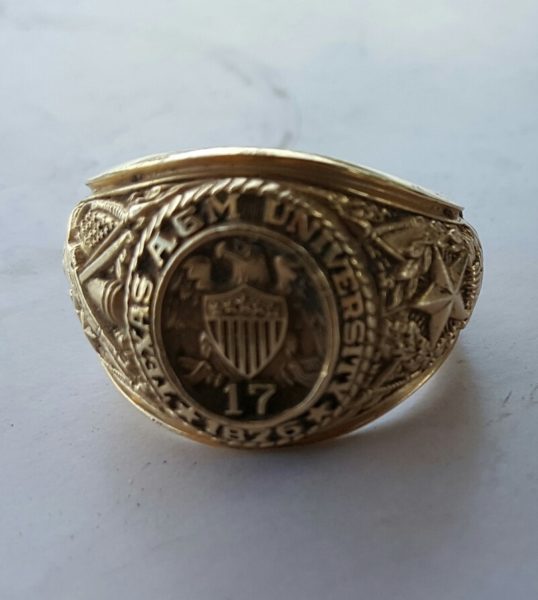 Texas A&M Class Ring Lost in Cattle Tank