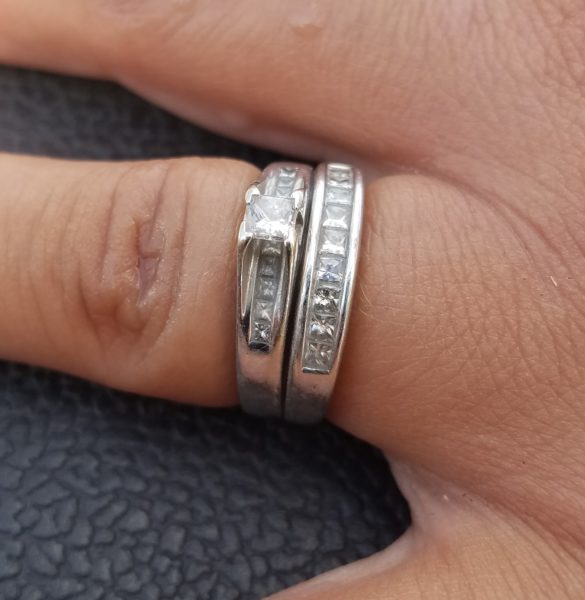 Wedding Ring Lost Pool Side Alvin, Texas