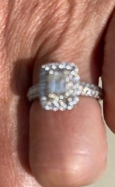 Gold & Diamond Engagement Ring Lost in a Hockley, Texas